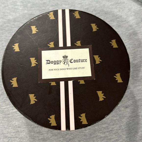 Juicy couture authentic vintage leash and collar set size small new in box - Picture 2 of 3